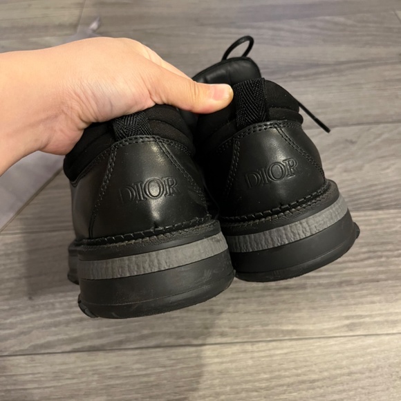 Dior shoe - Picture 5 of 7